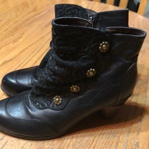 L’Artiste by Spring step boots size 38 in good used condition.